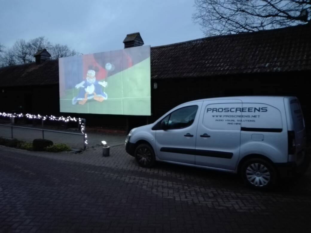 screen hire outdoors